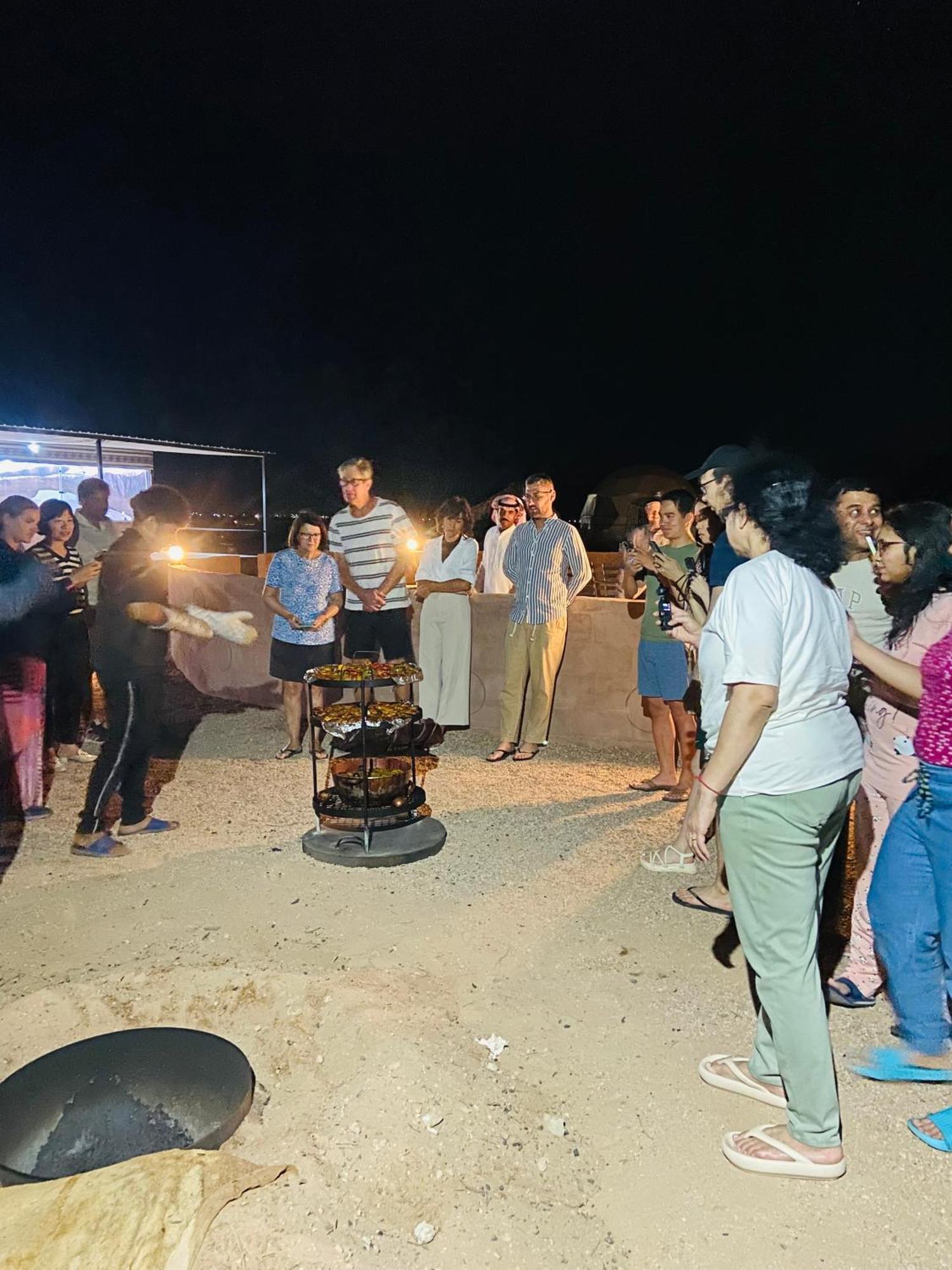Bilal Luxury Camp Hotel Wadi Rum Exterior foto
